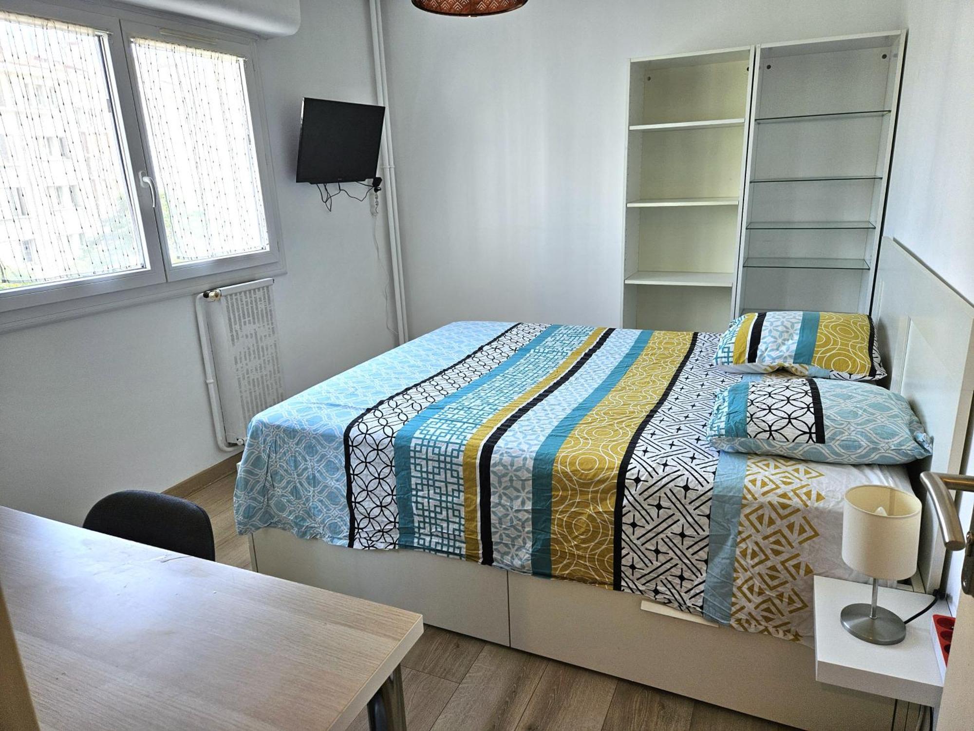 Chambre En Colocation Fille, Proche Mer, Climatisation Toulon Ngoại thất bức ảnh
